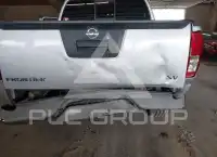 2015 Nissan FRONTIER фото