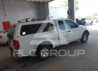2015 Nissan FRONTIER photo