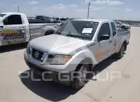 2015 Nissan FRONTIER photo