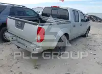 2015 Nissan FRONTIER фото