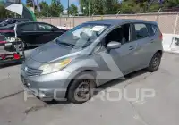 2015 Nissan VERSA фото
