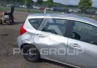2015 Nissan VERSA фото