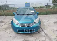 2015 Nissan VERSA photo
