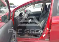 2015 Nissan VERSA photo