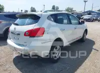 2015 Nissan ROGUE photo
