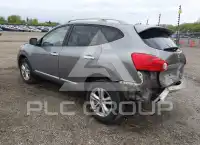 2015 Nissan ROGUE photo