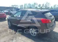 2015 Nissan ROGUE photo