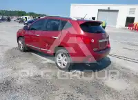 2015 Nissan ROGUE photo