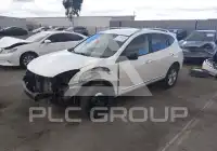 2015 Nissan ROGUE фото