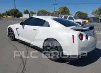 2015 Nissan GTR фото