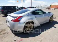2015 Nissan 370Z фото