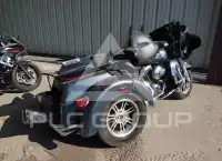 2015 Harley-Davidson FLHTCU фото