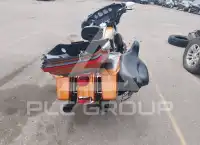 2015 Harley-Davidson FLHTCU фото