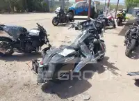 2015 Harley-Davidson FLHX фото