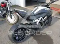 2015 Ducati Diavel фото