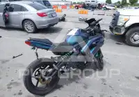 2015 Kawasaki EX650 фото