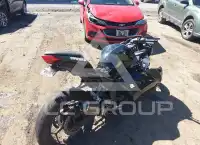 2015 Kawasaki EX300 photo