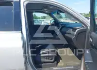 2015 Chevrolet Suburan фото