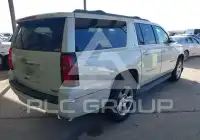 2015 Chevrolet Suburan photo