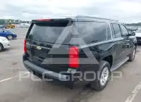 2015 Chevrolet Suburan photo