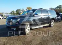 2015 Chevrolet Suburan photo