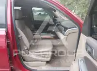2015 Chevrolet Suburan фото
