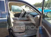 2015 Chevrolet Suburan фото