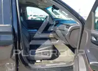 2015 Chevrolet Suburan фото