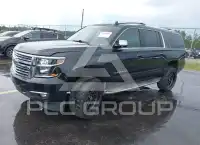2015 Chevrolet Suburan photo