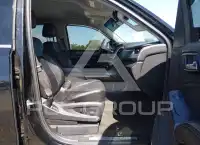 2015 Chevrolet Suburan фото