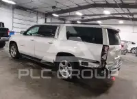 2015 Chevrolet Suburan фото