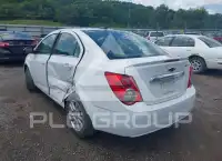 2015 Chevrolet Sonic фото