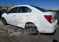 2015 Chevrolet Sonic фото