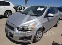 2015 Chevrolet Sonic фото