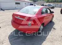 2015 Chevrolet Sonic фото