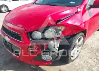 2015 Chevrolet Sonic фото