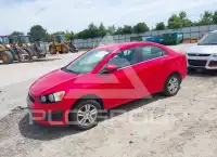 2015 Chevrolet Sonic фото