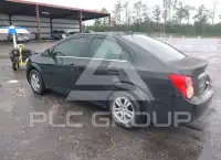 2015 Chevrolet Sonic фото