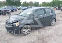 2015 Chevrolet Sonic фото