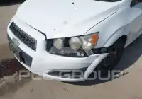 2015 Chevrolet Sonic фото