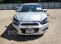 2015 Chevrolet Sonic photo