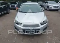 2015 Chevrolet Sonic фото