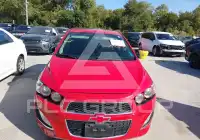 2015 Chevrolet Sonic фото