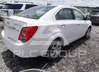 2015 Chevrolet Sonic фото