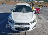 2015 Chevrolet Sonic фото