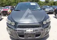 2015 Chevrolet Sonic фото