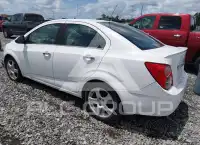 2015 Chevrolet Sonic фото