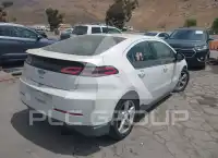 2015 Chevrolet Volt фото