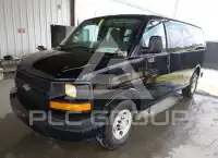 2015 Chevrolet Express photo