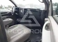 2015 Chevrolet Express photo